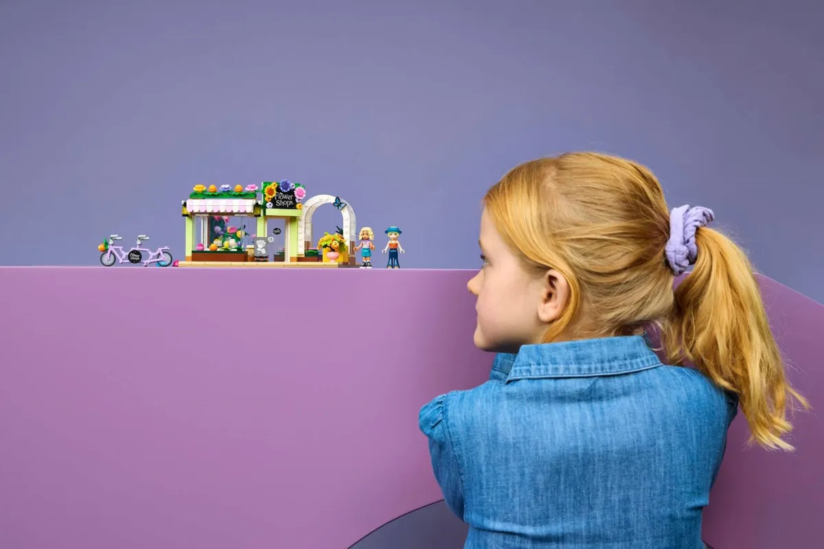 LEGO Friends 42693 - Kreatywna kwiaciarnia thumbnail 3