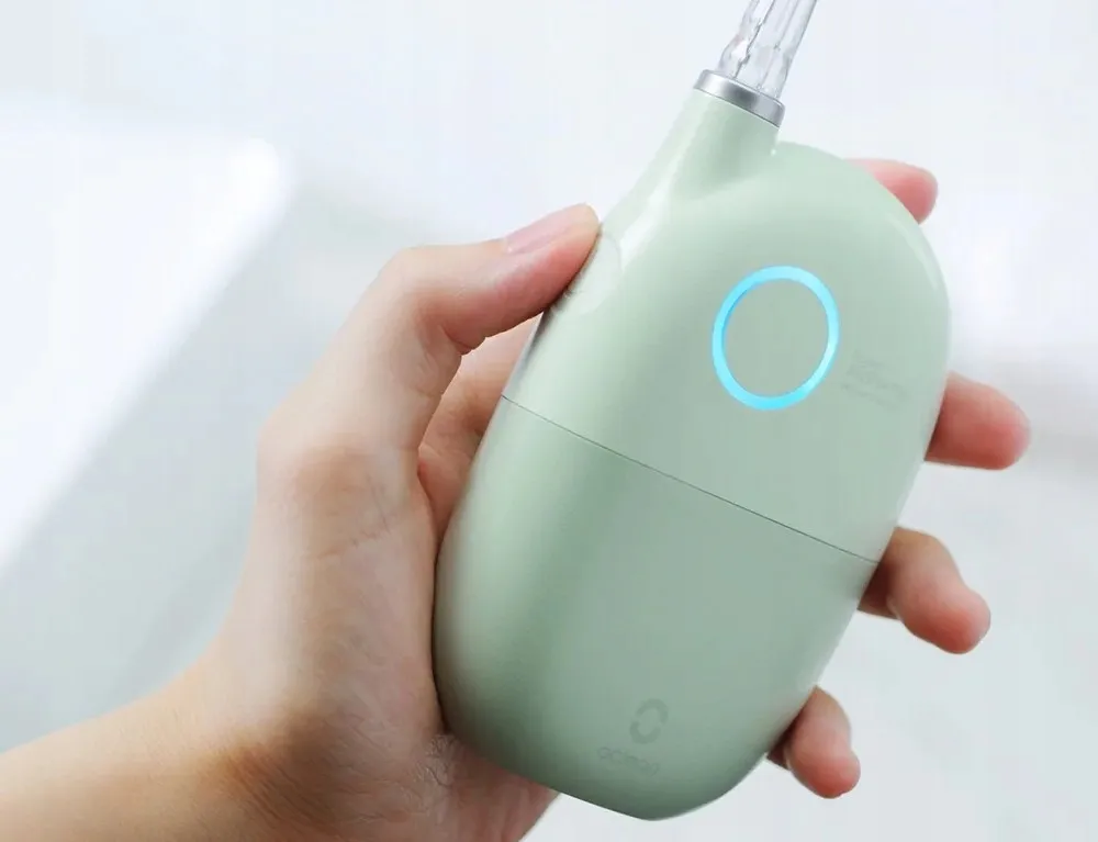 Irygator dentystyczny przenośny OCLEAN Airpump A10 zielony 45ml, 2 końcówki thumbnail 3