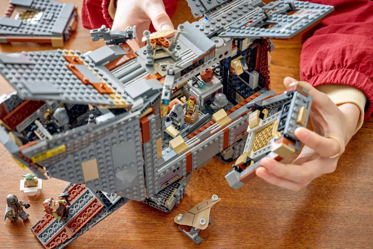 LEGO Star Wars 75453 - Piaskoczołg wędrownych Jawów i bagnorożec thumbnail 3