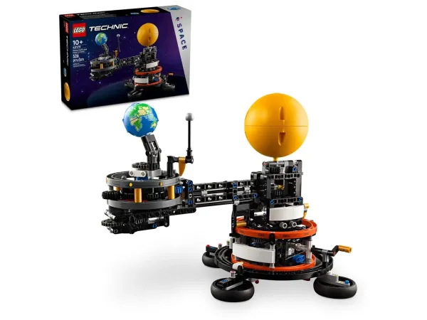 Klocki LEGO Technic 42179 - Planeta Ziemia i Księżyc na orbicie
