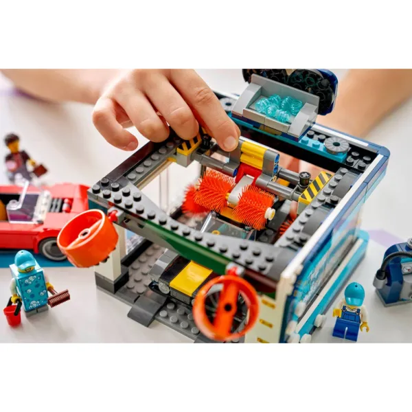 LEGO City 60497 - Automatyczna myjnia samochodowa